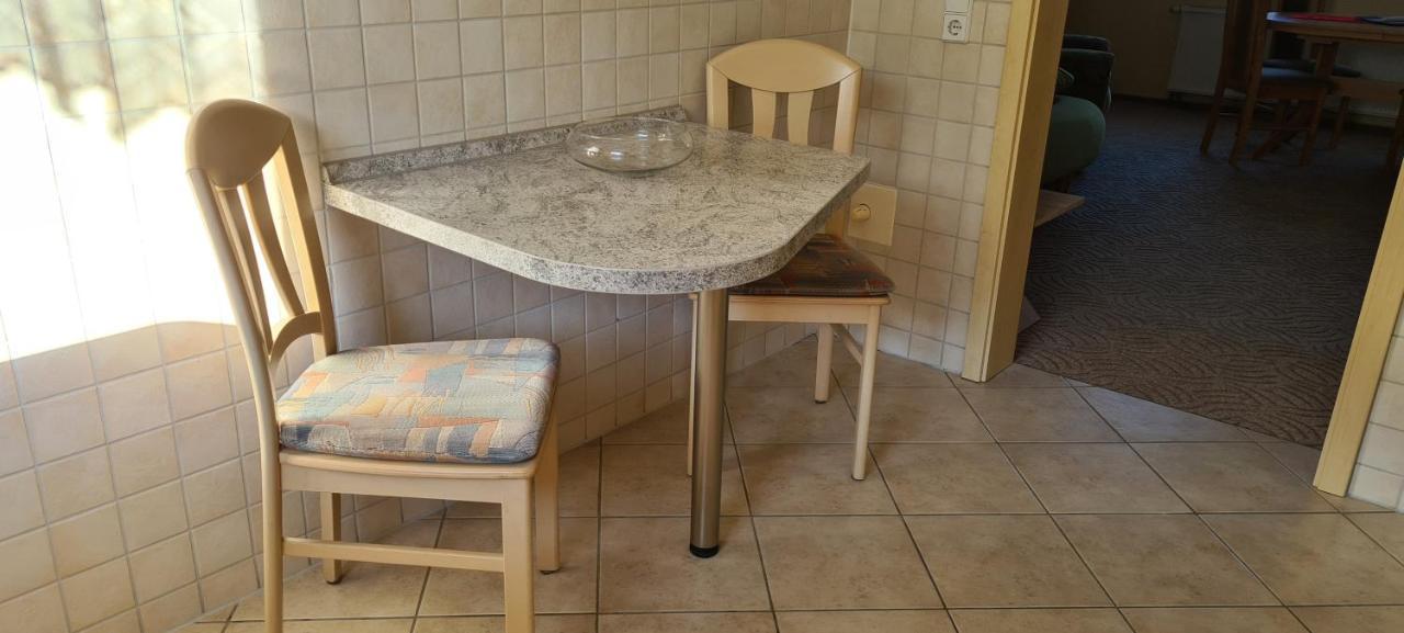 Die Ferienwohnung "Am Kietz" Schwedt Bagian luar foto