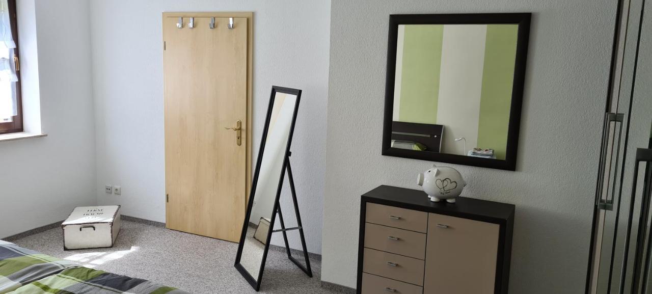 Die Ferienwohnung "Am Kietz" Schwedt Bagian luar foto