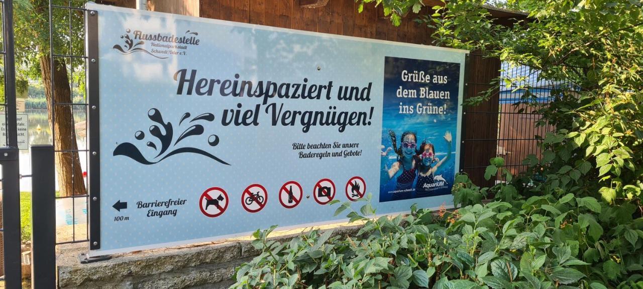 Die Ferienwohnung "Am Kietz" Schwedt Bagian luar foto